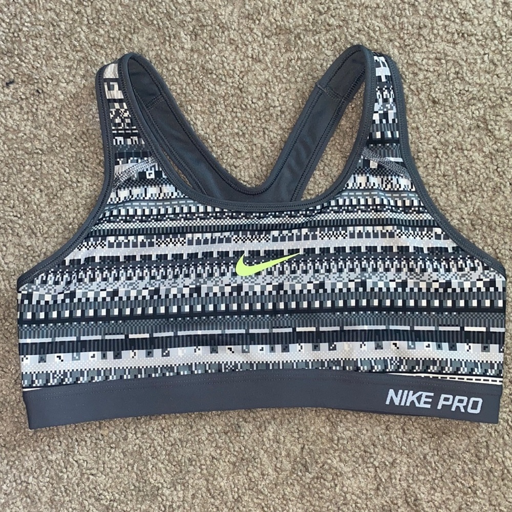 NIKE PRO SPORTS BRA